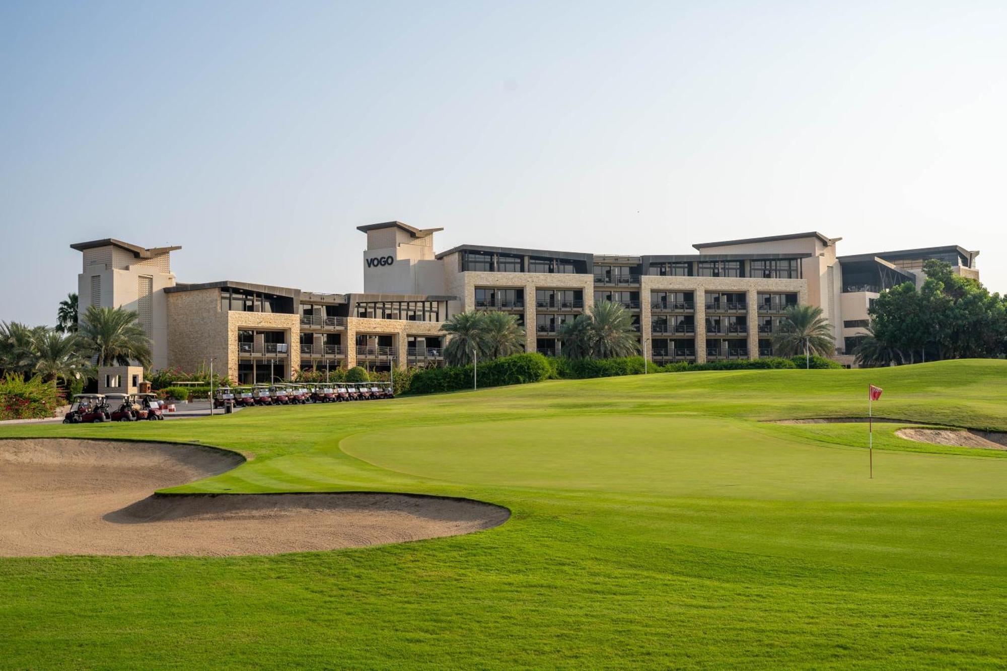 Vogo Abu Dhabi Golf Resort & Spa Formerly The Westin Abu Dhabi Golf Resort & Spa Εξωτερικό φωτογραφία The Fairmont Dubai